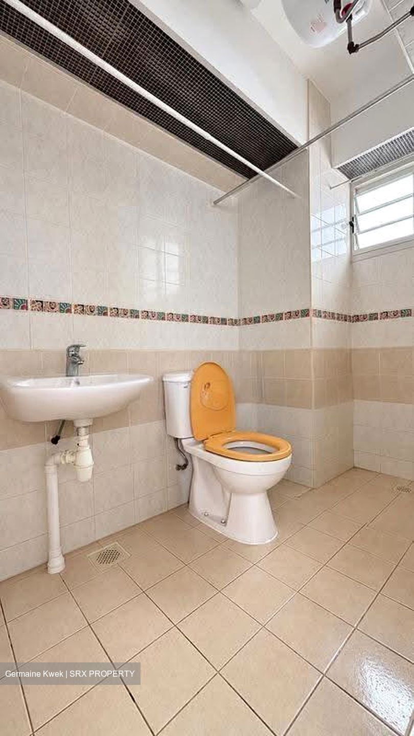 Blk 385 Bukit Batok West Avenue 5 (Bukit Batok), HDB 4 Rooms #637564031